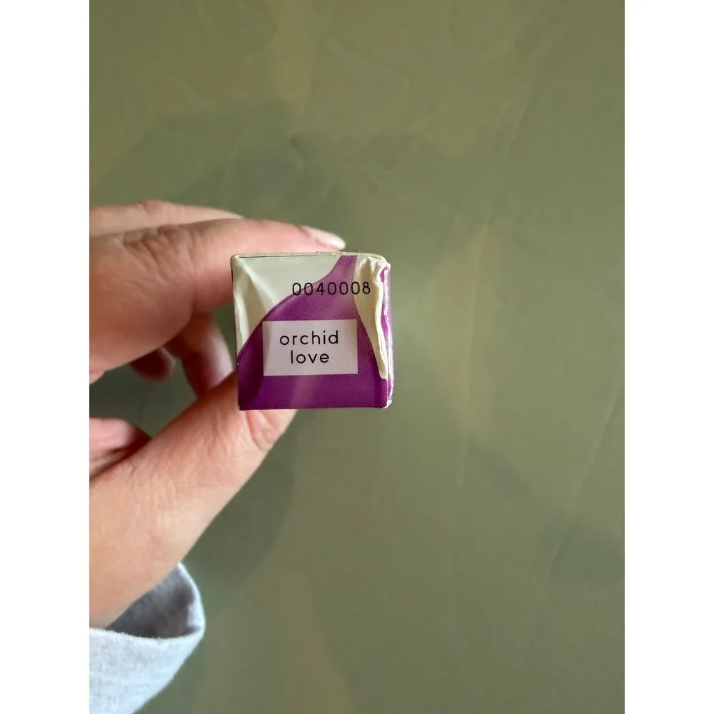 Laura Geller Fifty Kisses‎ Lip Locking Liquid Color Orchid Love 275 3mL NEW